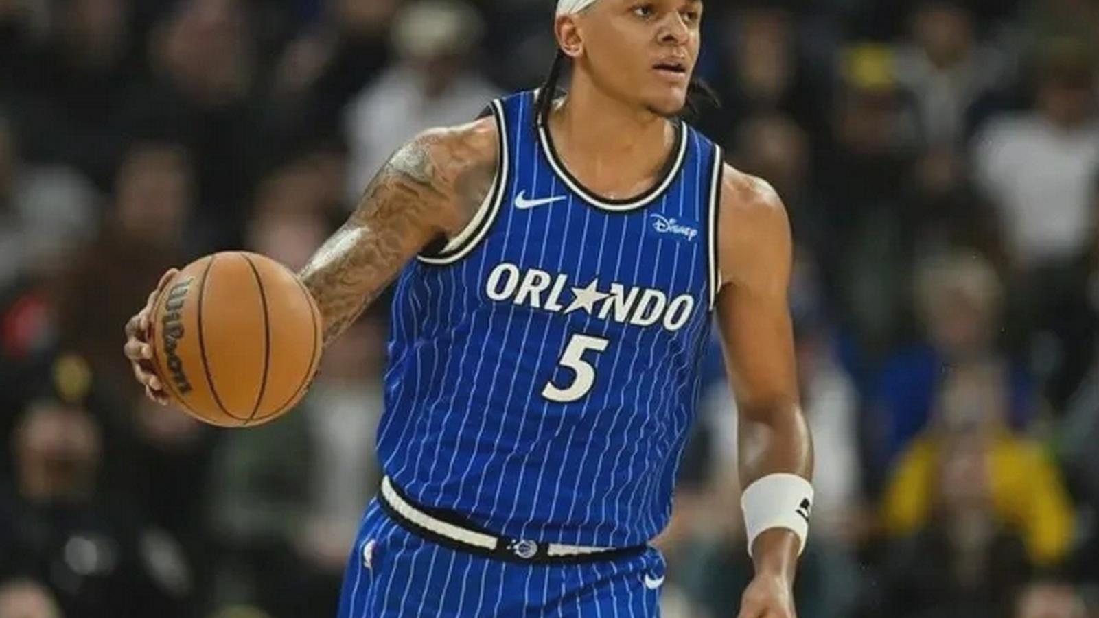 开云体育深度解析 - 班凯罗签下顶薪后得分和效率均下滑 近期球权减少战术地位在下降