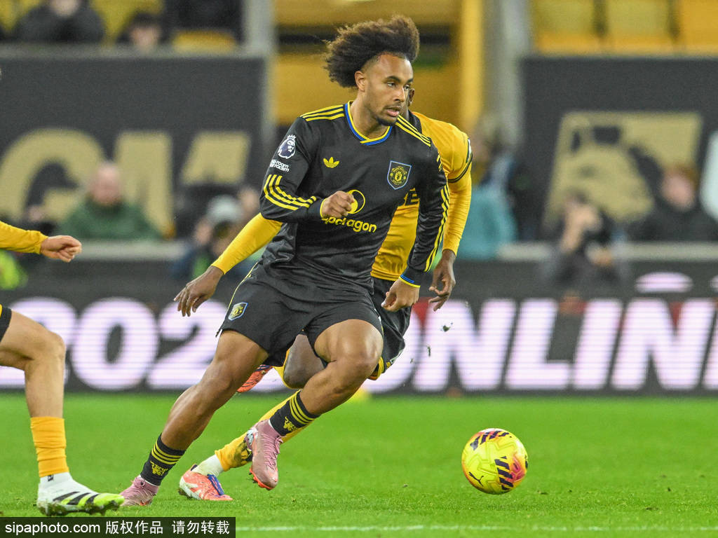 开云体育赛事分析: 占便宜没够！小麦+霍伊伦爆种后 那不勒斯再薅曼联羊毛